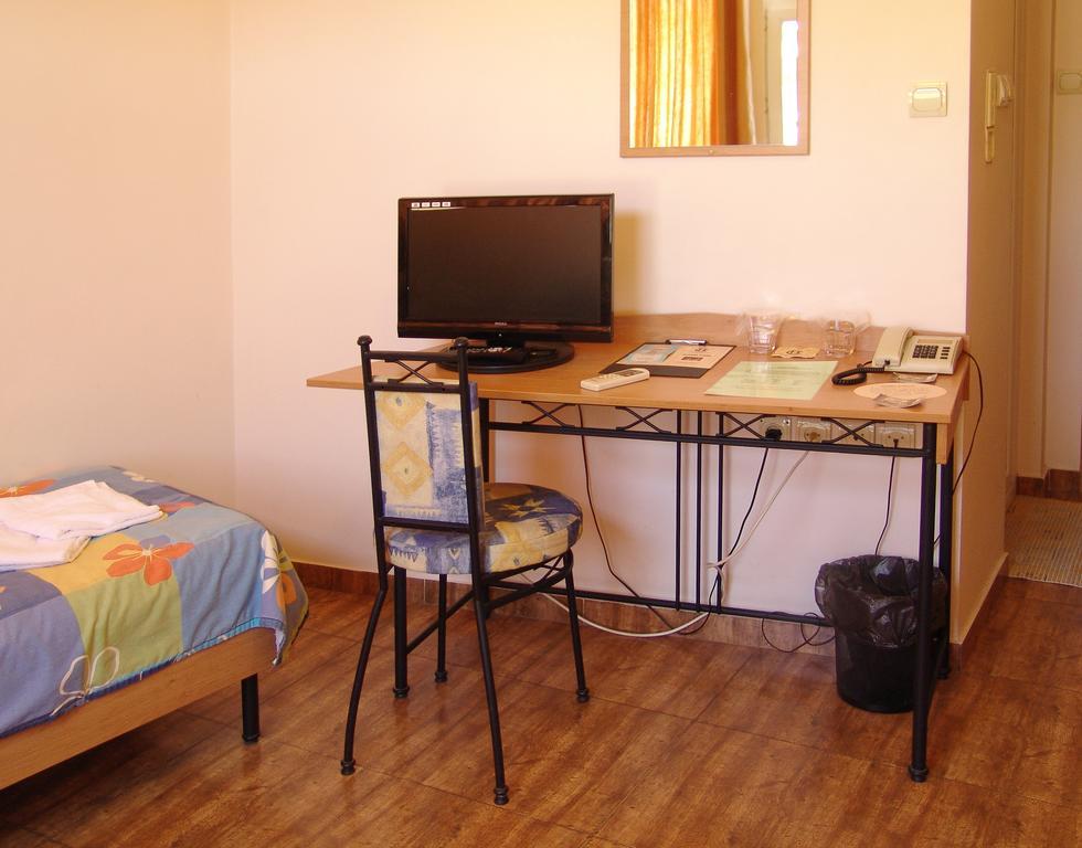 Central Family Hotel Haskovo Phòng bức ảnh