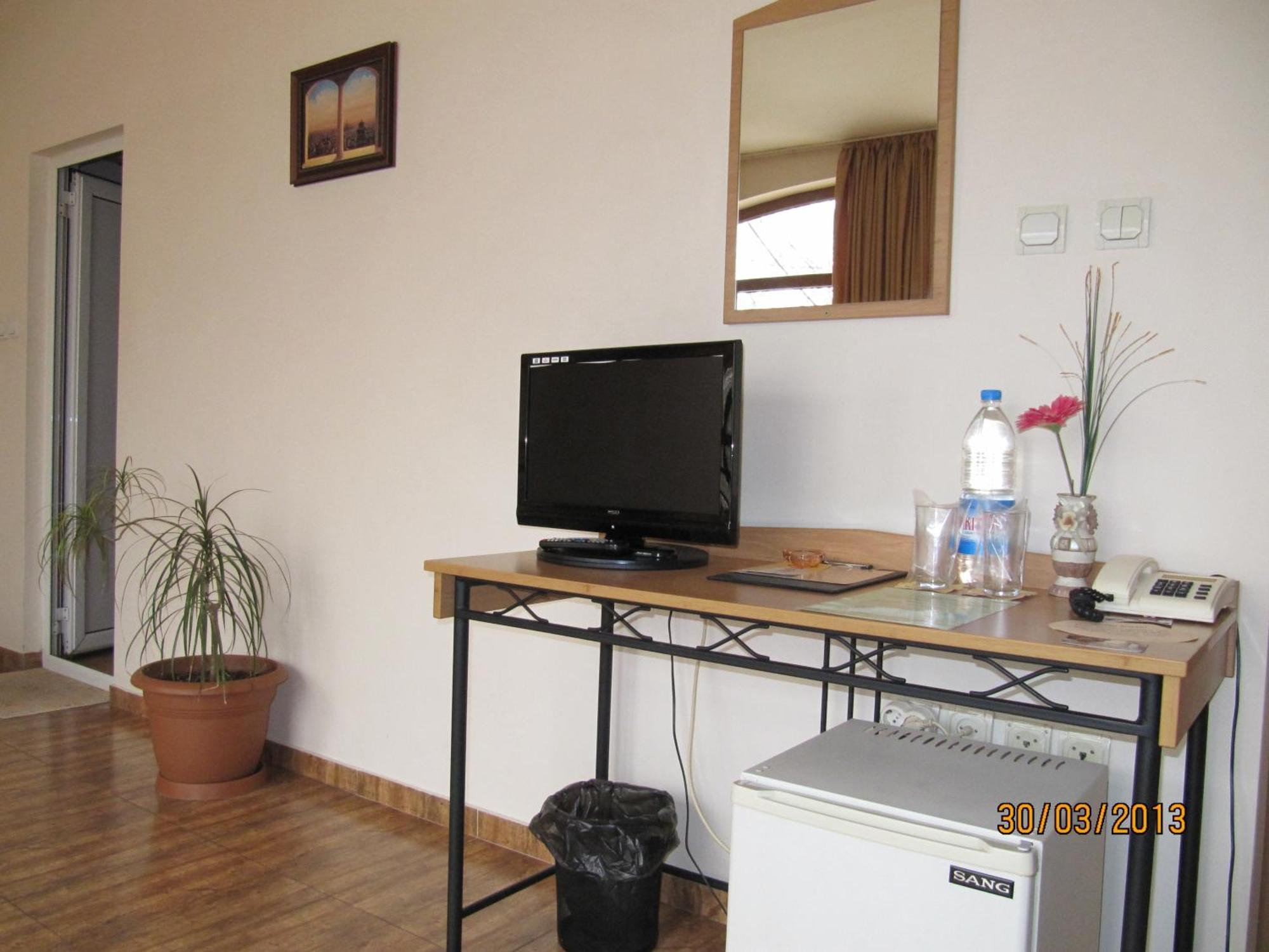 Central Family Hotel Haskovo Phòng bức ảnh